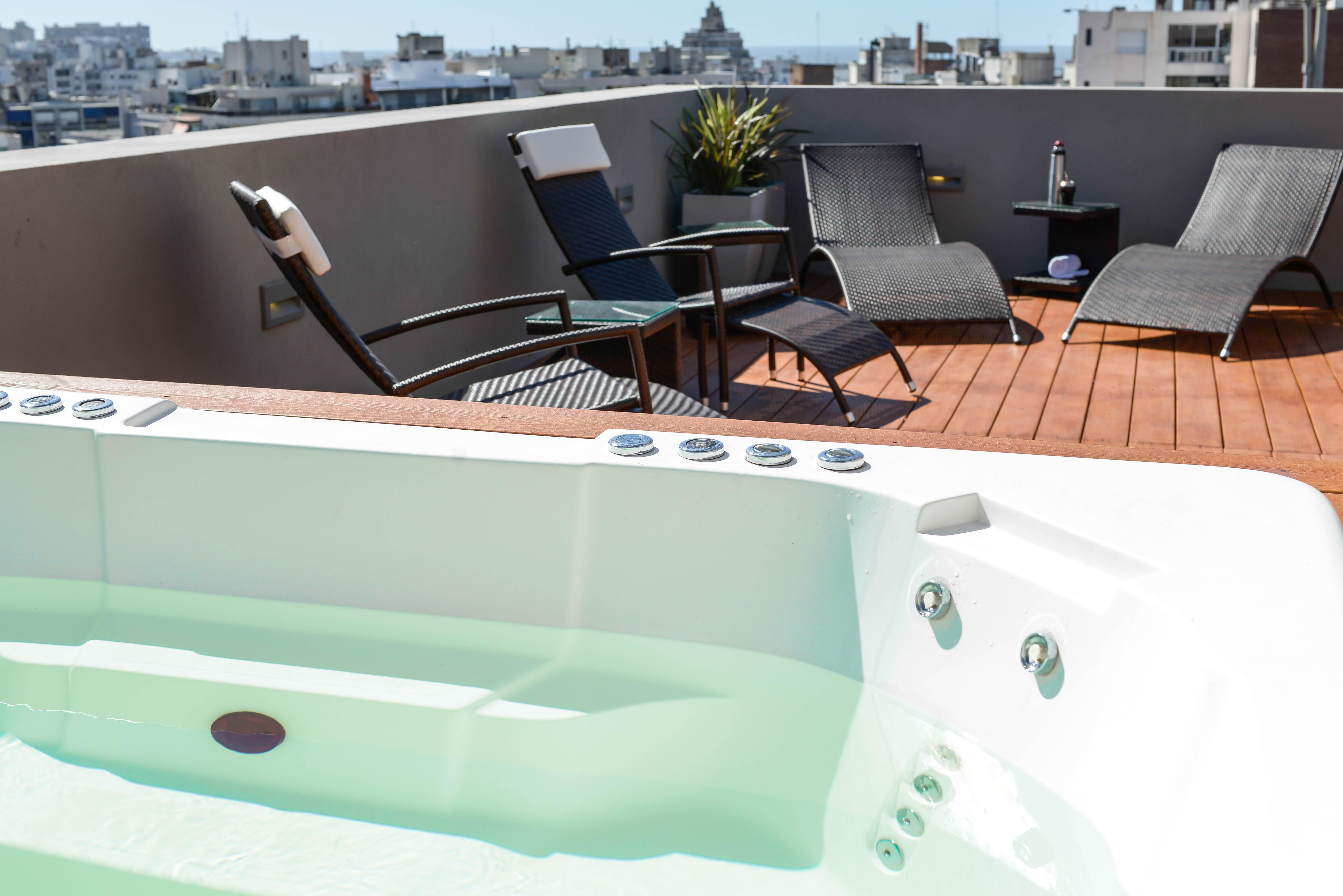 Mérit Montevideo Apart&Suites Esterno foto