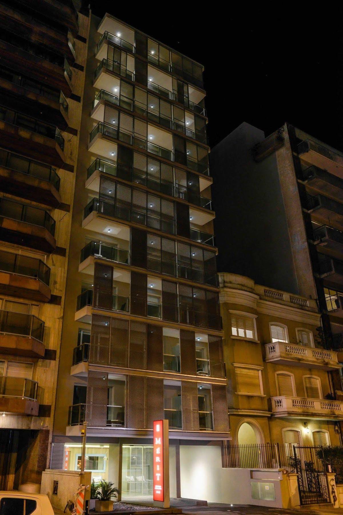 Mérit Montevideo Apart&Suites Esterno foto